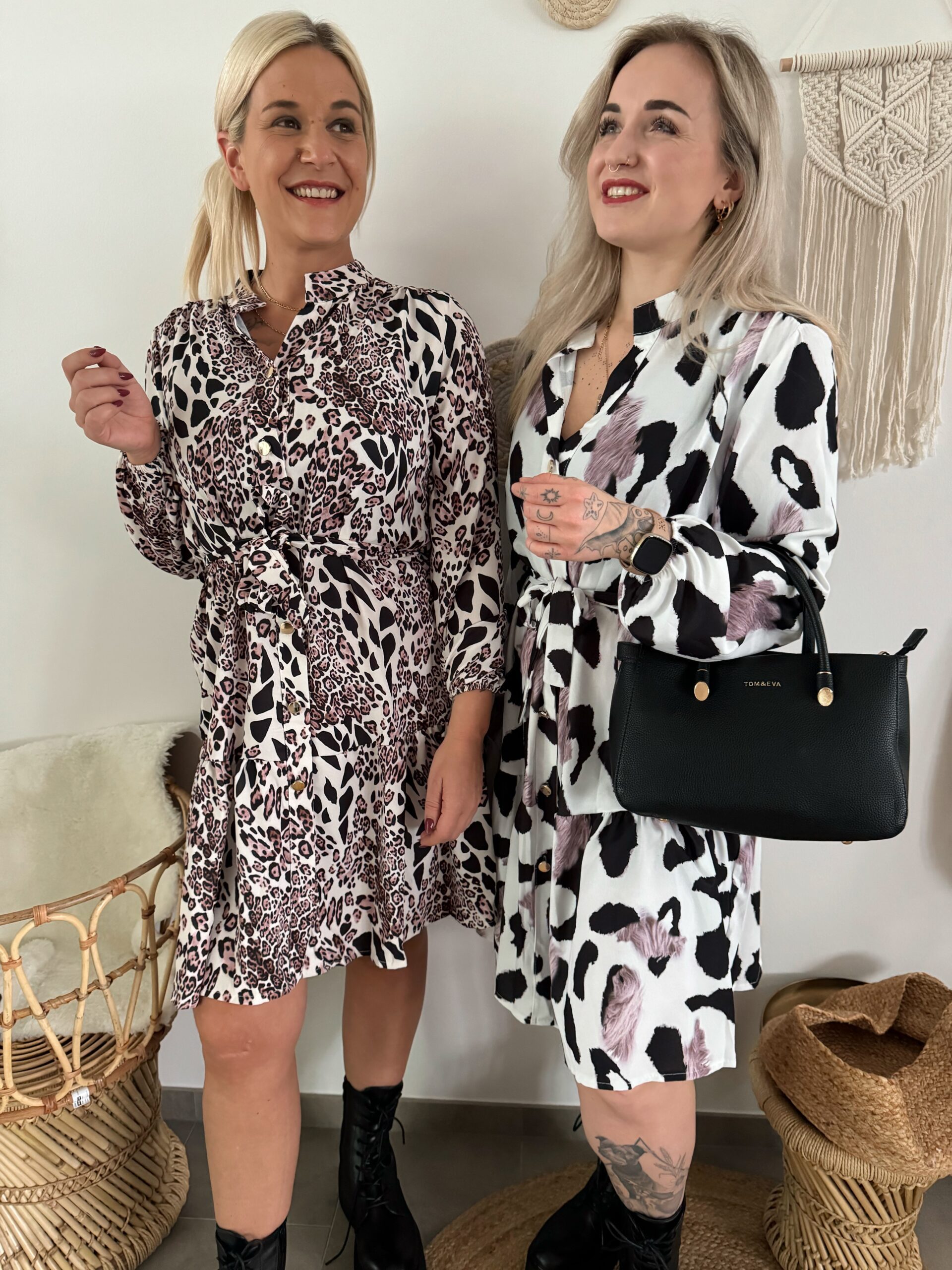 0236 Hemdblusenkleid mit Leo Print braun – Bild 4