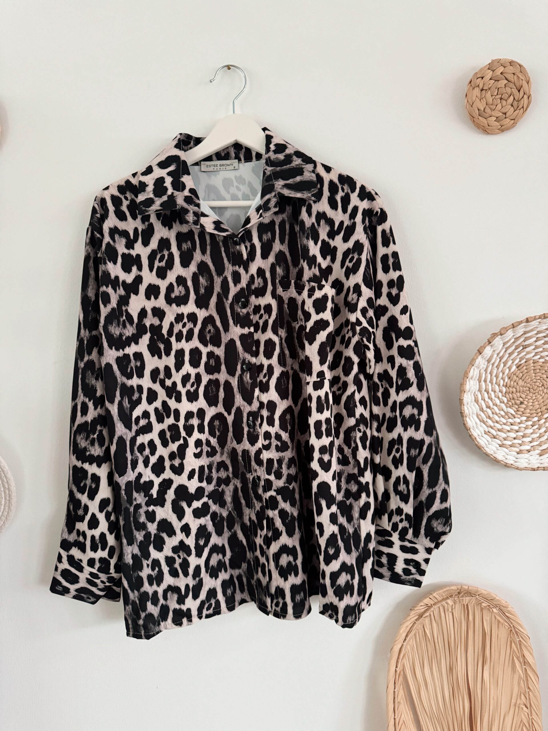 0233 lookforward x Sarah Leo Bluse – Bild 3